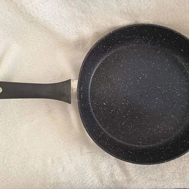 Sartén 28 cm negro con pintas(CVV) - 2/6