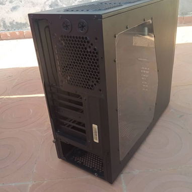 Chasis Cooler Master Elite 431 de uso en óptimo estado físico y técnico - 6/9