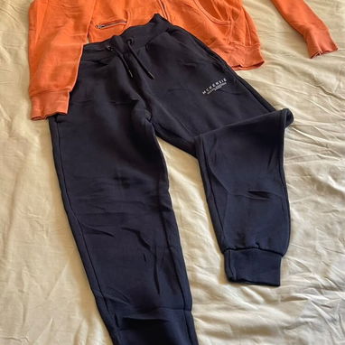 Conjunto deportivo - 4/10