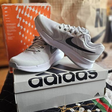 En venta tenis de marcas originales - Img 124542524