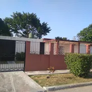 Vendo casa en La Habana con todo dentro. 3/4 1/2 & 1 baño. 465m2. 40 mil USD Whatsapp+16092221006 - Img 57873701