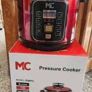 Olla Reina Eléctrica Multifunción de 5L 1000w MC opciones de cocinado Precio $65 USD Transporte Incluido Garantía - Img 55469442