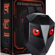 Mochila para motoristas con ojos led - Img 58175760