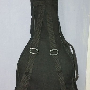 Guitarra acústica en perfecto estado a la venta - Img 125543826
