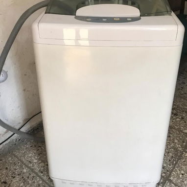 Se vende lavadora automática sin detalles - Img 123635572