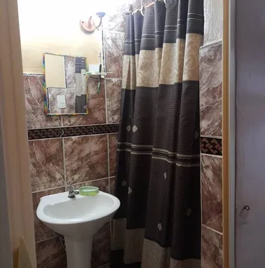 Vendo apartamento 1er piso en Luyano - Img 96347087