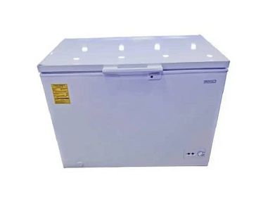 🚟💲470usd Nevera 7 pie marca frigidaire sellada en caja un mes de garantía y papeles de exportación mensageria incluida - Img 68020650