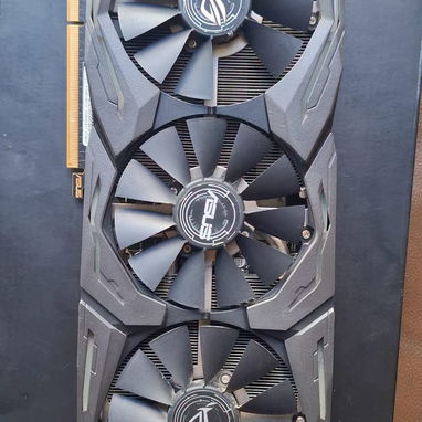 ASUS STRIX 1070 8GB - 2/5