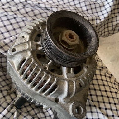 Alternador Nuevo bueno para adaptar - 3/5