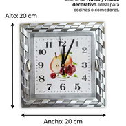 Relojes de pared pequeños medidas en la foto en 3500cup - Img 56027280