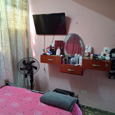 En venta casa en alamar zona 19 con casi todo adentro tanques instalados panel solar y estación de energía 10000 - 2/10