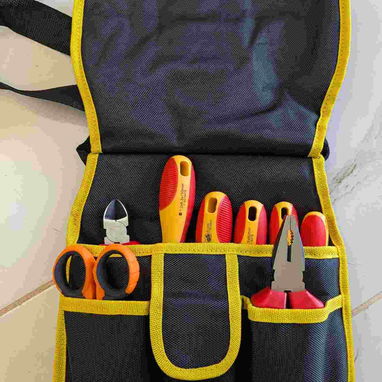 KIT DE ELECTRICISTA - HERRAMIENTAS Y BOLSO NUEVO. - Img 117872684
