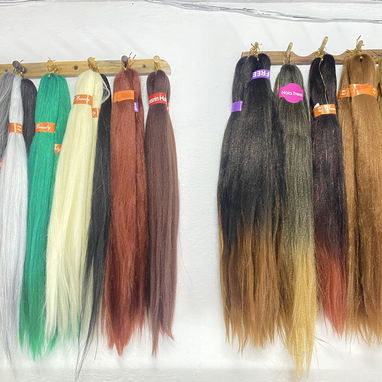 Trenzas Peinados y Definiciones de Rizos - Img 124246257