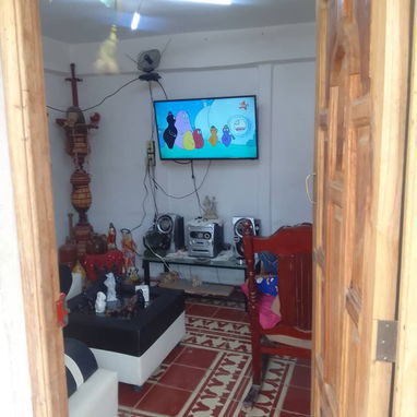 *REBAJADA A $6500usd. En venta casa biplanta (BAJOS) puerta de calle en San Miguel del Padrón. Reparto Central. Punto de - Img 121288780