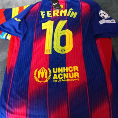 Pullover o Camisetas de Fútbol(Barcelona)18 USD - Img 124344070