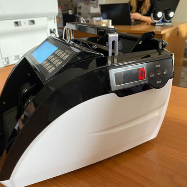 58296067  *MÁQUINA DE CONTAR DINERO CON BATERÍA* - MARWA AL-6100 💰 Precio: $175 USD 🛡️ Garantía: 7 días de garantía - Img 126188058