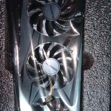 venta de tarjeta grafica Gigabyte RTX3050 de 3 fanes - 3/3