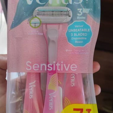 Aseo , útiles, peluquería y más - Img 124346898