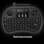 Mini teclado Retroiluminado inalámbrico con touchpad (ORIGINAL NEW) Rii i8+ -- 59103445 - Img 56006857
