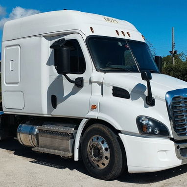 Rastra Camion Freightliner Cascadia 2018 en Venta - 2/5