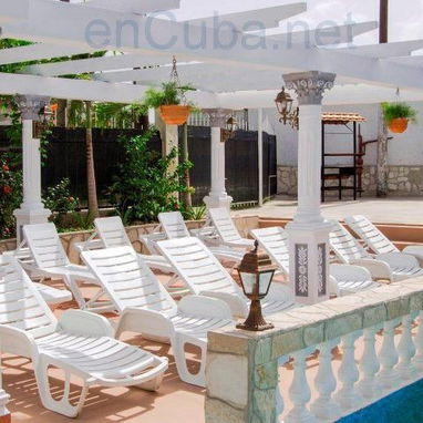 Hostal en Boca Ciega Casa con Piscina cerca del Mar - Img 114950906