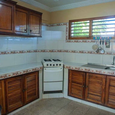 🏤🌊⛱️⚡️Casa de renta con piscina y respaldo energético en Guanabo para grupos grandes/Alquiler de casa en la playa/ - 5/10