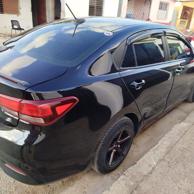 Se vende Kia Río Sport 2019 - Img 121930763