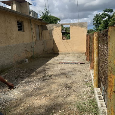 Vendo Casa Perfecta para negocio - 6/10