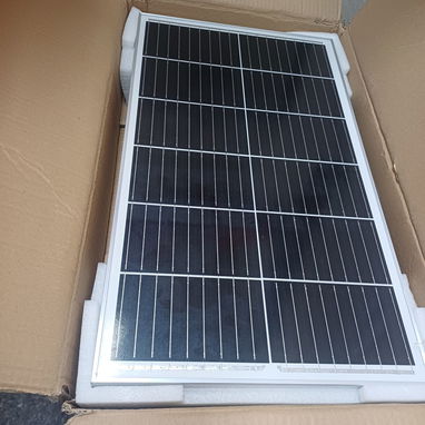 Lámpara Led solar de 500 W garantía dura más de 12 horas. Trae panel y  mando - 3/3