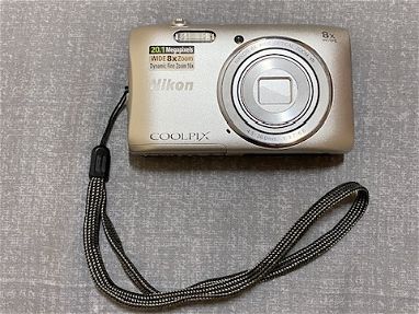 Cámara fotográfica digital Nikon - Img main-image