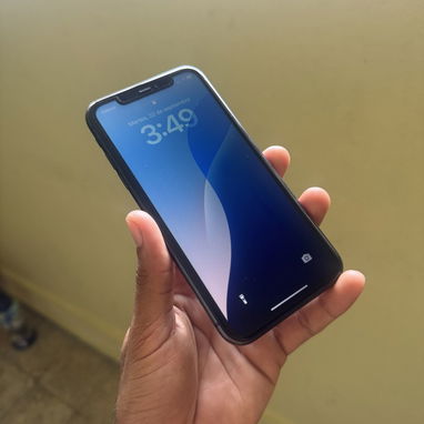 iPhone 11 - 2/3