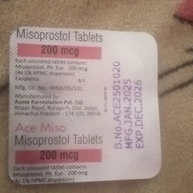 De todo en medicamentos e insumos. Interesados WhatsApp 54537612 - 4/6