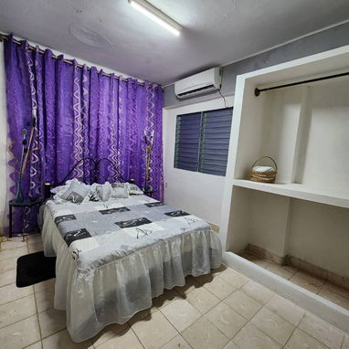 Apartamento de 2 habitaciones con electricidad y siempre en centro habana - Img 114969611