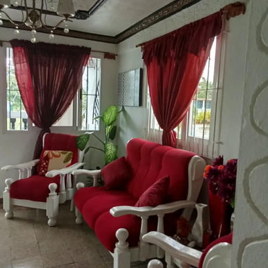 VENTA DE CASA EN HABANA DEL ESTE ( REPARTO BAHIA) - 7/10