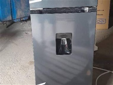 Refrigerador Royal de 11 pies nuevo en caja - Img main-image-45661212