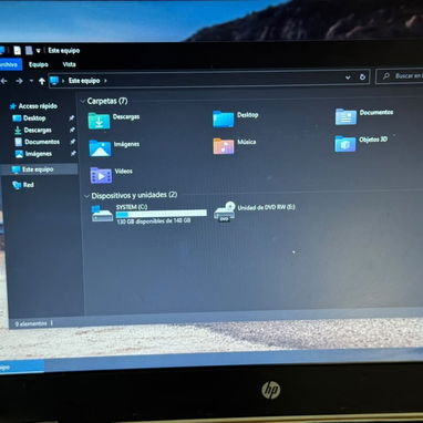 Laptop HP ideal para trabajo y multitarea - 4/4