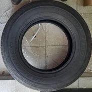 Neumáticos DUNLOP 245-70-R17. En buen estado. - Img 54076451