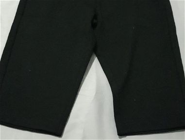 Se venden tenis jeans bermudas pullovers h licras short 52661331 - Img 66818734