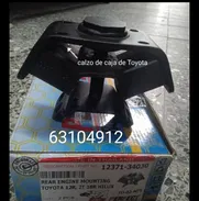 PIEZAS de carro en su caja - Img 50958192
