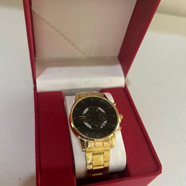 Relojes sencillos a 10 usd - Img 117556460