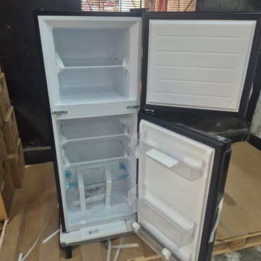 Refrigerador Royal de 5,5 pies . Mensajería incluida en La Habana - Img 123453292