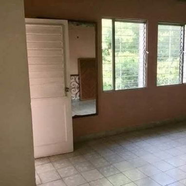 ▪︎VENDO ▪︎ Miram apto muy indep 2/4 q se convierten en 3 .Amplitud total .Garaje cerca Mar  .55511112 - Img 122760121