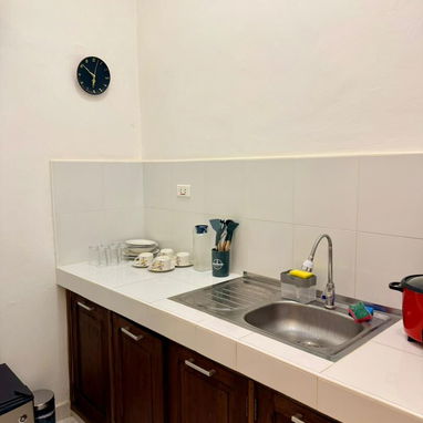 🏠 Apartamento de Renta Habana Vieja. Cerca De La Avenida del Puerto. Wifi incluído. Lavadora y otros electrodomésticos - Img 115979154