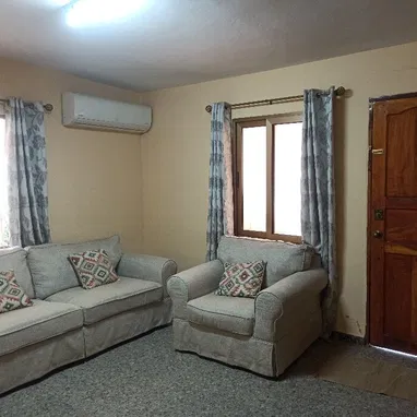 Venta de 2 Casas en una misma propiedad (una sobre la otra)– Fontanar, Boyeros – excelente zona - 4/5