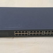 Switch TP-Link 24 puertos, gestionable (Capa 3) - Img 56751506