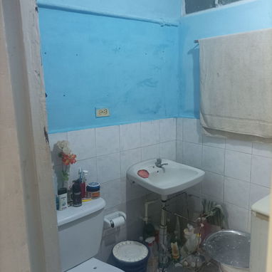 Vendo apto en el Vedado plata baja - Img 125519533