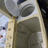Se vende una lavadora semiautomática - Img 45501818