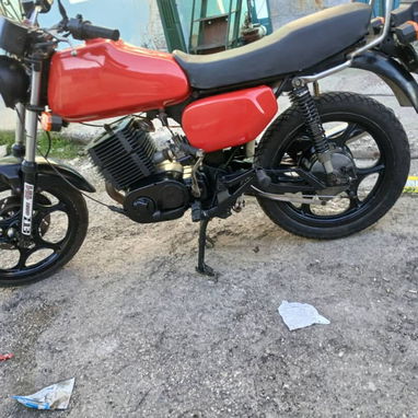 ETZ250 - Img 121164563