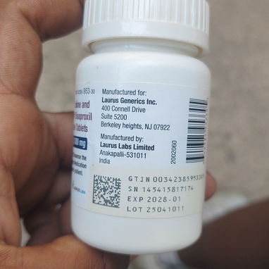 Emtricitabine,Tenofovir Dixopril,Fumarate ) - 8/10