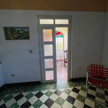 Vendo apartamento en el Vedado - Img 124869941